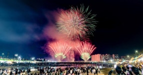 한국 전통문화의 정수! 강릉단오제, 천년의 전통과 민속이 살아 숨쉬는 축제 < 축제 & 전시 < 기사본문 - 여행톡톡 한국 전통문화의 정수!... 