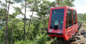 짜릿한 산악 모노레일과 탁 트인 풍경! 경북 문경, 단산모노레일과 전망대가 안겨주는 짜릿함 < 국내 여행 < 기사본문 - 여행톡톡 짜릿한 산악... 