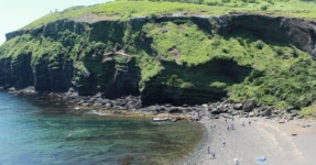 여유로운 섬속의 섬! 제주 우도에서 만나는 까만돌 해변과 오름 트레킹 < 국내 여행 < 기사본문 - 여행톡톡 여유로운 섬속의 섬! 제주 우도에서... 