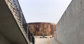 마포의 대표 문화공간! 오일탱크 문화공원, 산업유산에서 문화예술의 거점으로 거듭나다 < 국내 여행 < 기사본문 - 여행톡톡 마포의 대표... 