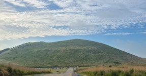 요즘 핫한 사진 맛집! 제주 새별오름, 꼭 가봐야할 인생샷 명소... 핫한 사진 맛집! 제주 새별오름, 꼭 가봐야할 인생샷 명소 이모저모