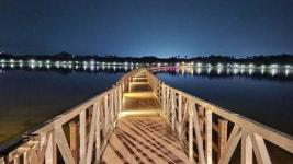 물 위를 걷는 400m 힐링 산책로 < 국내 여행 < 기사본문 - 여행톡톡 “호수 한복판에서 설악산 울산바위를 마주해요”... 물 위를 걷는 400m 힐링... 