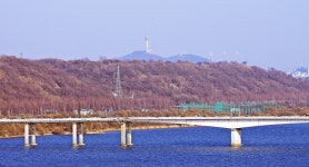 겸재정선미술관에서 겸재를 따라 금강산을 유람하다 < Seoul < S.KOREA < 기사본문 - 트래비 매거진 겸재정선미술관에서 겸재를 따라 금강산을... 