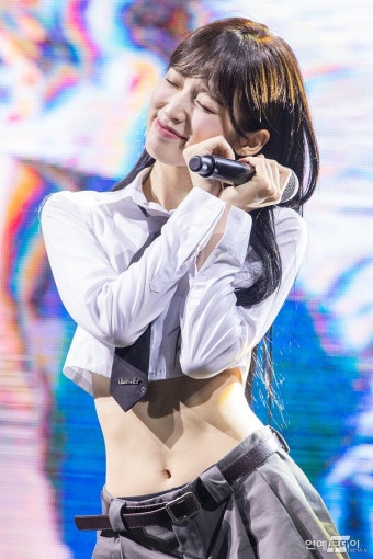 [today포토] 오마이걸(OH MY GIRL) 아린,’사랑스러워’ < 갤러리... 연예투데이뉴스 [today포토] 오마이걸(OH MY GIRL) 아린,’사랑스러워’
