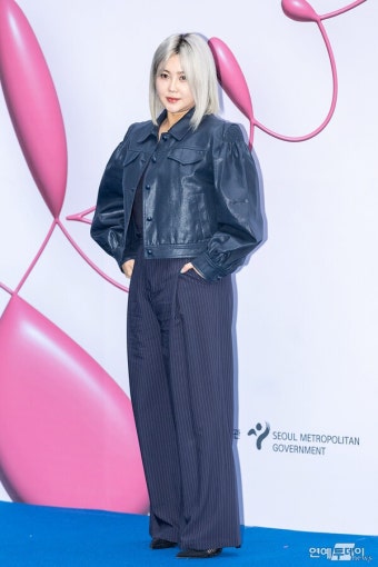 [today포토] 솔비,’오늘은 패션쇼 참석’ < 갤러리 < 기사본문 - 연예투데이뉴스 [today포토] 솔비,’오늘은 패션쇼 참석’