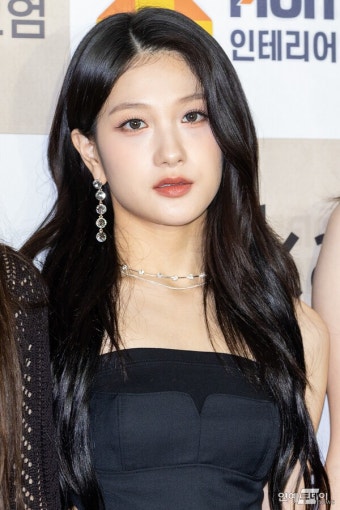 [today포토] 프로미스나인 이서연, ’활짝 핀 미모’’ < 갤러리 < 기사본문 - 연예투데이뉴스 [today포토] 프로미스나인 이서연, ’활짝 핀...