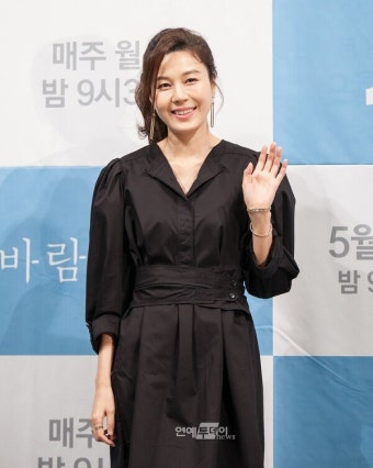 김하늘, '멱살 한번 잡힙시다' 출연..8년만 KBS 컴백 < 연예 < 기사본문 - 연예투데이뉴스 김하늘, '멱살 한번 잡힙시다' 출연..8년만 KBS 컴백