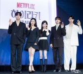 [today포토] ‘하이라키’, ‘비주얼 주역들’ < 갤러리 < 기사본문 - 연예투데이뉴스 [today포토]...