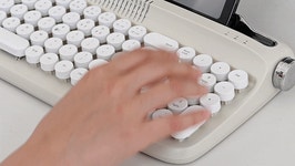 [누적 4.5억] 완벽한 성능의 충전식 레트로 키보드! 마우스도 준다고? by 주식회사 엑토