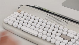 [누적 4.5억] 완벽한 성능의 충전식 레트로 키보드! 마우스도 준다고? by 주식회사 엑토