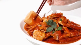 먹으러 어디까지 가봤니? 이번엔 칠리크랩이다! | 밀키트 장인의 올인원팩 by (주)엘에프푸드