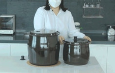 황토무쇠 진공쌀통 by 알피콤 | wadiz 강력한 진공, 황토의 원적외선, 무쇠의 튼튼함이 함께! 황토무쇠 진공쌀통 by 알피콤 | 와디즈
