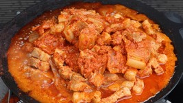 서대문 삼겹 2배 가득 김치찜 간편 밀키트 by 푸디웍스 주식회사