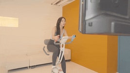 [마감임박] 20분 게임만해도! 1000칼로리 순삭! 게이밍실내자전거 by 주식회사 유니브이알