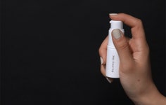 세계최초 3초 팬티에 톡톡 뿌리는 생유산균ㅣ여성[보호제]를 말하다. by 지비비 주식회사