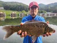유료터정보 > 유료터점주조황 > 토종4짜 140마리를 향합니다!!