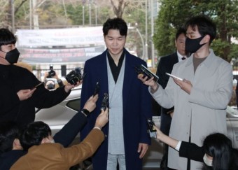 박수홍 친형과의 비공개 재판신청,어떤 비밀때문에? < 이슈 < 연예 < 기사본문 - 예스미디어 박수홍 친형과의 비공개 재판신청,어떤 비밀때문에?