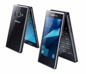 Samsung goes old-school with its latest dual-screen clamshell