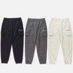 르꼬끄 공용 레귤러핏 솔리드 카고 조거 팬츠 QP323TPT81