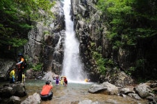 여름산행의 성지...구만산 자락의 구만계곡(통수골) - 뽐뿌:등산포럼 여름산행의 성지...구만산 자락의 구만계곡(통수골)