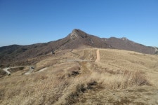 합천호 조망이 시원했던 합천 황매산(대병버스터미널-황매산-모산재-덕만주차장-대병버스터미널) 2015년 12월 25일 - 뽐뿌:등산포럼 합천호... 