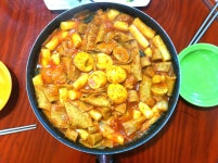 비오는 수요일에 막걸리와 빨간 떡볶이~ - 뽐뿌:자유갤러리 비오는 수요일에 막걸리와 빨간 떡볶이~