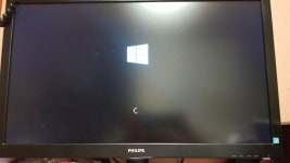 검은색 화면에 무한부팅 - 뽐뿌:PC/인터넷 검은색 화면에 무한부팅