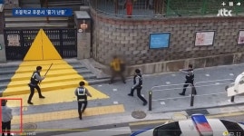 여경 오또케가 아니고 일반 시민이었네요. - 뽐뿌:자유게시판 여경 오또케가 아니고 일반 시민이었네요.