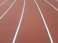 이 시간에 동네 운동장에 사람들이 많네요 - 뽐뿌:자유게시판 이 시간에 동네 운동장에 사람들이 많네요