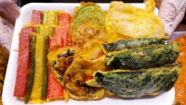 [4K] 맛있는 시장 부침개, 부천 중동시장 모둠전, 녹두 빈대떡, 김치전, 동그랑땡 - 뽐뿌:맛집포럼 [4K] 맛있는 시장 부침개, 부천 중동시장 모둠전... 