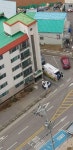 오늘 우리 건너편 아파트 119 구급차 출동함 - 뽐뿌:자유게시판 오늘 우리 건너편 아파트 119 구급차 출동함