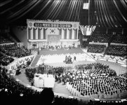 유신헌법이 유지되었으면 지금 누가 대통령일까요? - 뽐뿌:자유게시판 유신헌법이 유지되었으면 지금 누가 대통령일까요?