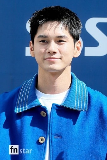 옹성우 근황 - 뽐뿌:자유게시판 옹성우 근황