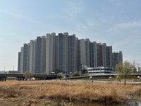 거대한 성채같아 보이는아파트 - 뽐뿌:자유게시판 거대한 성채같아 보이는아파트