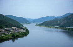 23-05-12 임경대의 낙동강 조망과 찔레꽃,그리고 오색딱따구리 - 뽐뿌:등산포럼 23-05-12 임경대의 낙동강 조망과 찔레꽃,그리고 오색딱따구리