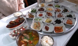 전라도 식당 인당 만원이면 혜자인가요? - 뽐뿌:자유게시판 전라도 식당 인당 만원이면 혜자인가요?