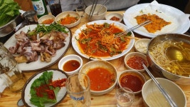 불타는 불금에 족발 골뱅이무침 - 뽐뿌:자유게시판 불타는 불금에 족발 골뱅이무침