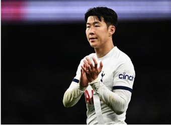 손흥민 연봉 인상 없다 토트넘, 재계약 협상 대신 1년 연장 옵션 발동 전망 - 뽐뿌:축구포럼 손흥민 연봉 인상 없다 토트넘, 재계약 협상 대신 1년...