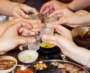 요즘 밖에서 친구들 만나면 드는생각 ㄷ JPG - 뽐뿌:자유게시판 요즘 밖에서 친구들 만나면 드는생각 ㄷ JPG