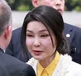 [혐짤] 제3의 장소는 한남동 관저였을까요? 용산 집무실이었을까요? - 뽐뿌:자유게시판 [혐짤] 제3의 장소는 한남동 관저였을까요? 용산... 