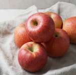 [당도보장] 경북 부사 사과 1kg (중소/4-6과/약간의 미색과 점박이) (7,123원/무료) - 뽐뿌: [당도보장] 경북 부사 사과 1kg (중소/4-6과/약간의... 