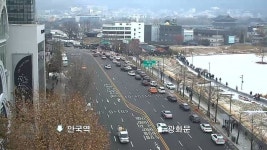 안국역에서 광화문쪽으로 가는 시민들 숫자가 갑자기 많아지기 시작..ㅋ - 뽐뿌:자유게시판 안국역에서 광화문쪽으로 가는 시민들 숫자가... 