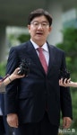 방시혁과 권선동 .jpg - 뽐뿌:자유게시판 방시혁과 권선동 .jpg