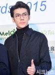[시크포토]엑소 세훈, 날카로운 인상 유하게 만들어주는 안경의 마법(가온차트) - 뽐뿌:방송/연예뉴스 [시크포토]엑소 세훈, 날카로운 인상 유하게... 