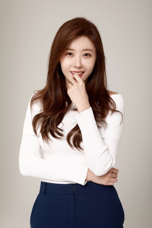 전세현, 스폰서 제안 분노 공개 사람을 뭘로 보냐. 우습냐 내가 - 화제의 발언 해당한 네티즌과 연예계에서 지지받아 .