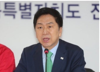 국힘 “野, 꼼수탈당 반성 없이 한동훈 탄핵?…왜 이재명 탄핵않나” - 뽐뿌:정치/경제뉴스 국힘 “野, 꼼수탈당 반성 없이 한동훈 탄핵?…왜...