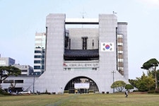 전주시민 여권발급, 23일부터 전주시청 민원실서 편리하게 - 뽐뿌:뉴스게시판 전주시민 여권발급, 23일부터 전주시청 민원실서 편리하게
