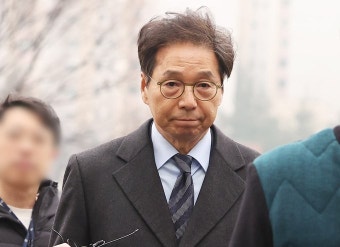 임금·퇴직금 349억 체불 혐의 박영우 대유위니아 회장 구속 - 뽐뿌:사회/문화뉴스 임금·퇴직금 349억 체불 혐의 박영우 대유위니아 회장 구속