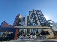 단 2가구만 낙찰 공매서도 외면 빌리브헤리티지…미분양·책임준공... 외면 빌리브헤리티지…미분양·책임준공 쌓인 신세계건설 어쩌나