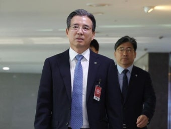 대통령실, 美 25% 관세 서한에 긴급 대책회의 개최 - 뽐뿌:정치/경제뉴스 대통령실, 美 25% 관세 서한에 긴급 대책회의 개최